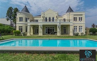 5 Bedroom Cluster in Bryanston West
