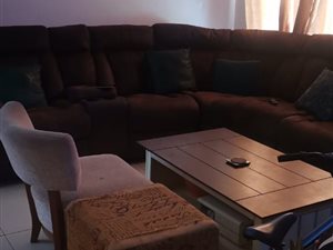 2 Bed House in Southern Gateway