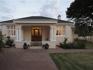 4 Bed House in Mill Park
