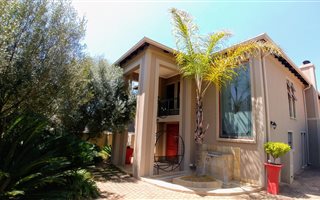 4 Bedroom House in Ruimsig