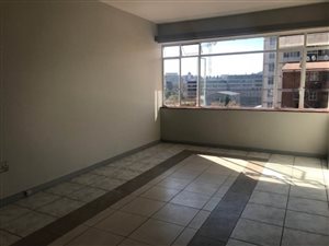 2 Bed Apartment in Sunnyside