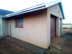 2 Bed House in Sebokeng Zone 12