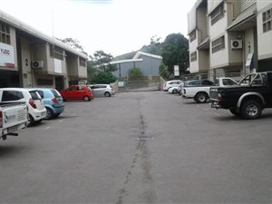 367 m² Industrial space in Maxmead
