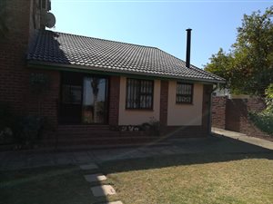 1 Bed Apartment in Aviary Hill