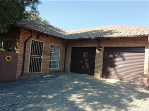 4 Bed House in Amandasig