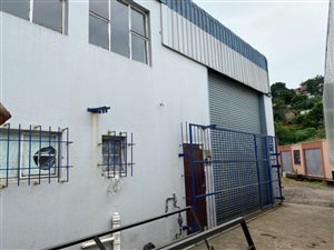 364 m² Industrial space in Mahogany Ridge