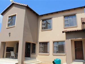 3 Bed House in Thatchfield