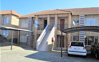 2 Bedroom Townhouse in Rynfield