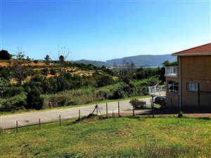 317 m² Land available in Hornlee