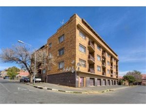 2 Bed Apartment in Troyeville
