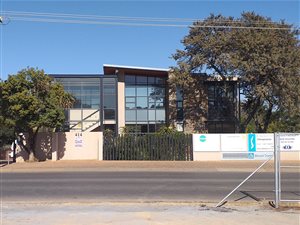 21 m² Commercial space in Waterkloof Ridge