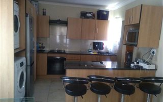 3 Bedroom Townhouse in Waterval East