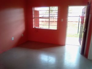 2 Bedroom Apartment in Tembisa