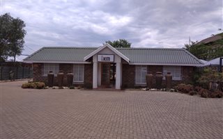 371 m² Commercial space in Newcastle Central