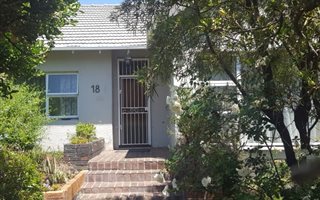 3 Bedroom House in The Gardens