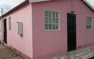3 Bedroom House in Eldorado Park
