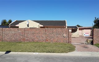 3 Bedroom House in Rowallan Park and surrounds