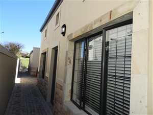 1 Bed Apartment in Atlantic Beach Golf Estate