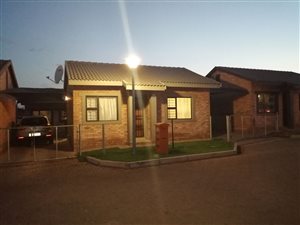 2 Bed House in Ikageng