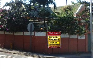 884 m² Commercial space in Glenwood