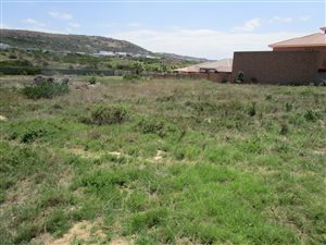 648 m² Land available in Diaz Beach