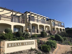 2 Bed Apartment in Atlantic Beach