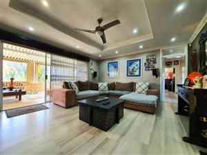 5 Bed House in Dawnview