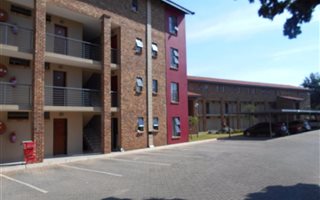 3 Bedroom Apartment in Die Wilgers