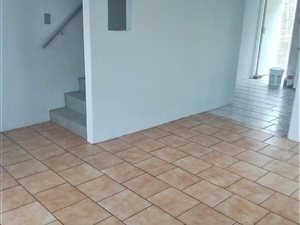 3 Bed House in Newlands East