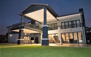 5 Bedroom House in Mooikloof Heights
