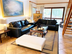 2 Bed Apartment in Melrose Estate