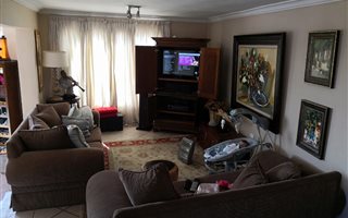 3 Bedroom House in Noordheuwel