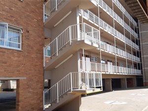 3 Bed Apartment in Kimberley