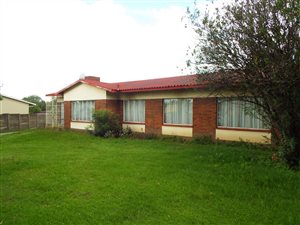 4 Bed House in Ncandu Park