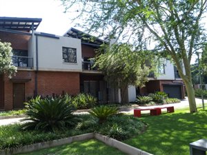 3 Bed Townhouse in Menlo Park