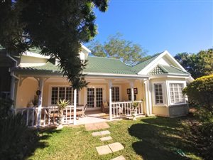 3 Bed Duplex in Mt Edgecombe Estate 1 & 2