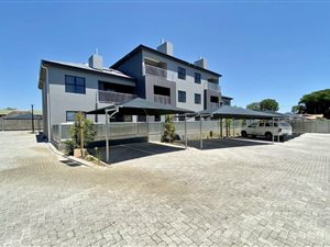 2 Bed Apartment in Protea Heights