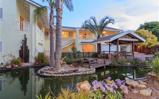 3 Bedroom House in Rexford