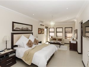 3 Bed House in Pomona