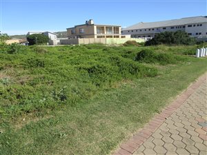 698 m² Land available in Diaz Beach