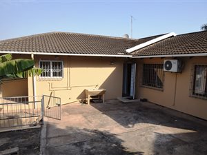 4 Bed House in Verulam