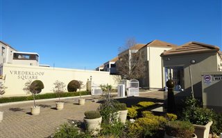 2 Bedroom Apartment in Vredekloof