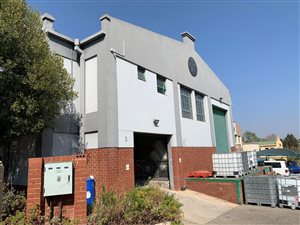 571 m² Industrial space in Linbro Park