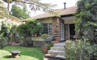 4 Bedroom House in Harmelia