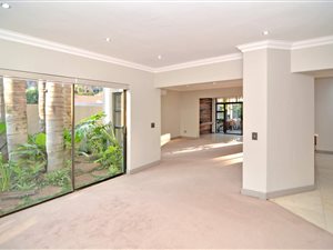 3 Bed Cluster in Constantia Kloof