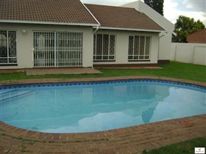 3 Bed House in Nancefield