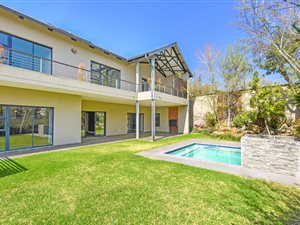 3 Bed House in Helderfontein Estate