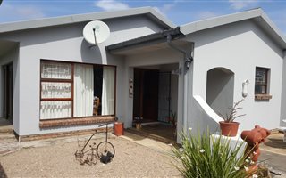 3 Bedroom House in George East