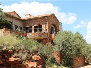 3 Bed House in Ville D Afrique