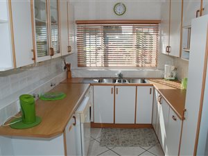 3 Bed Apartment in Kingsburgh
